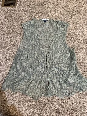 American Eagle Outfitters Sage Green Lace Button-Front Tank